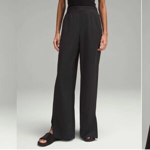 Lululemon Stretch Woven Wide-Leg High-Rise Pant
